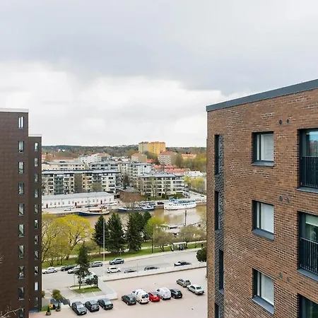 Uniikki Kolmio Aurajokinaekymin